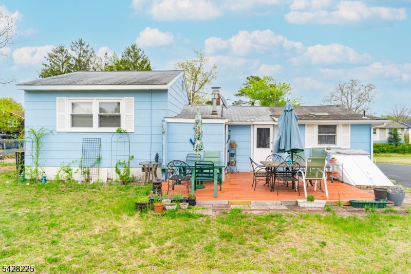 172 Cherry Quay Rd Property Photo 4