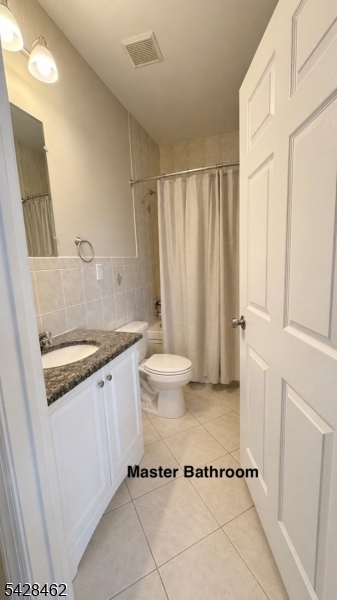 15 Tichenor Ln 205 Property Photo 16
