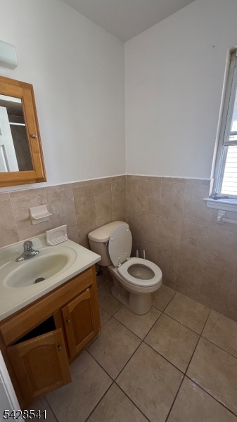 94 Osborne Ter Property Photo 4