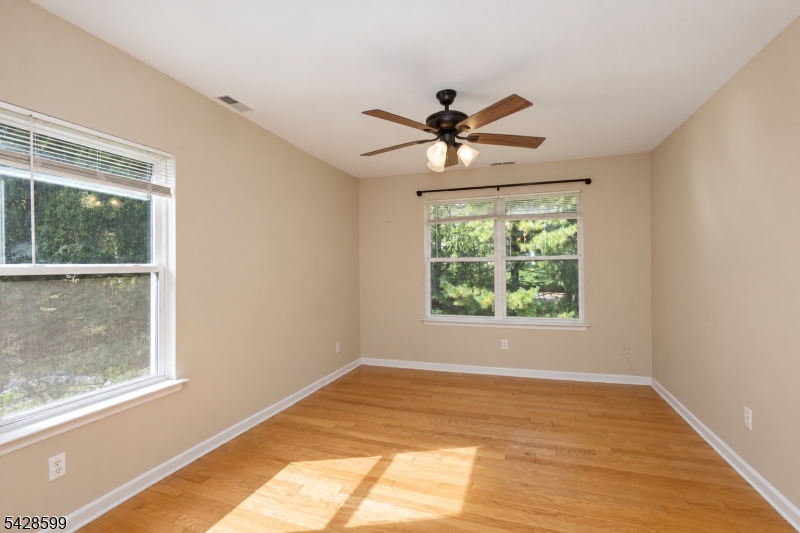 4 Eagles Nest Ln Property Photo 10