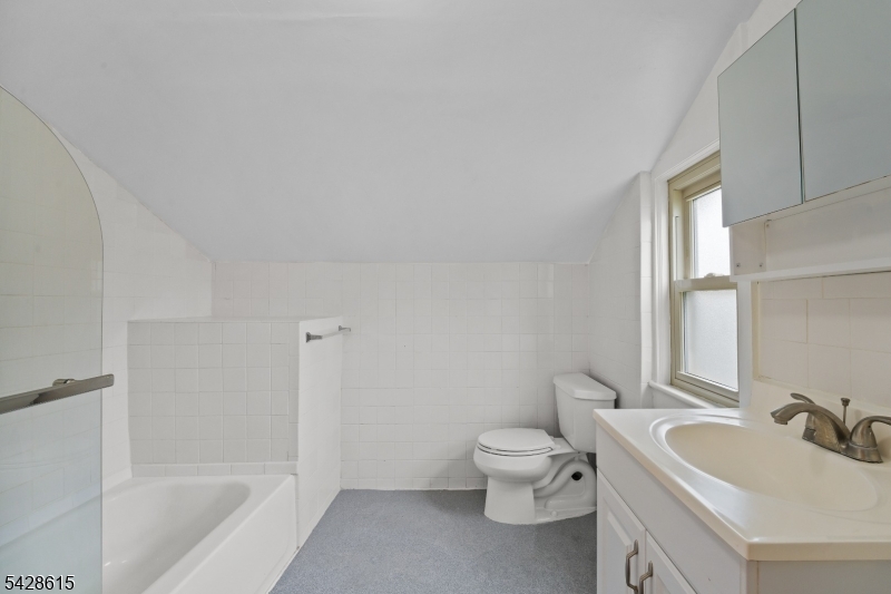 257 Brighton Ave Property Photo 15