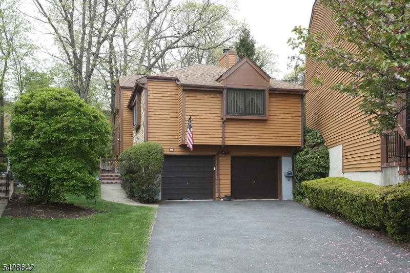 90 Frogtown Rd Property Photo 1