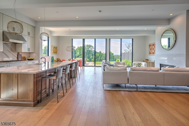 51 Abby Road Property Photo 2