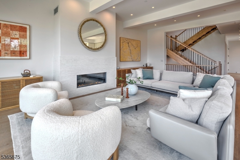 51 Abby Road Property Photo 4