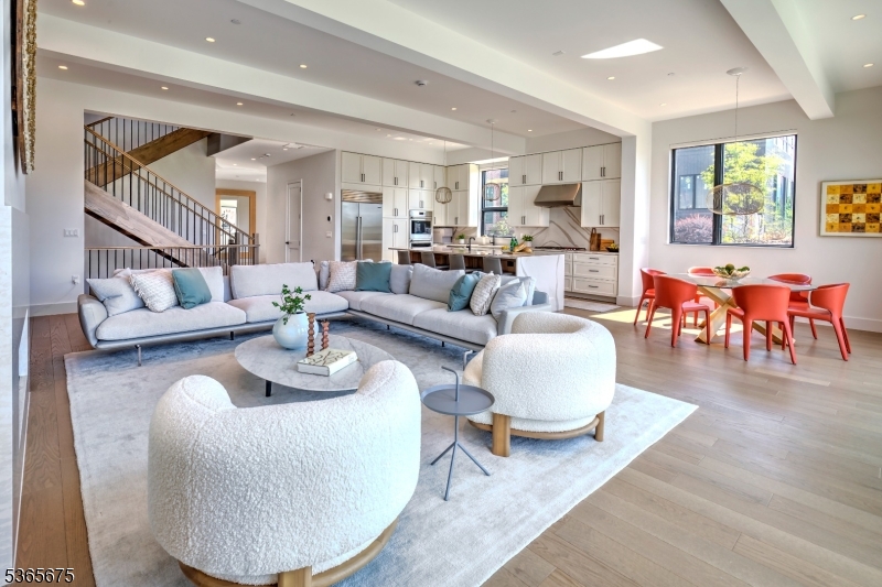 51 Abby Road Property Photo 6