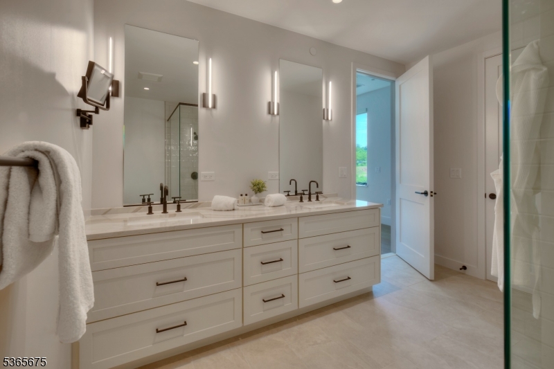 51 Abby Road Property Photo 22