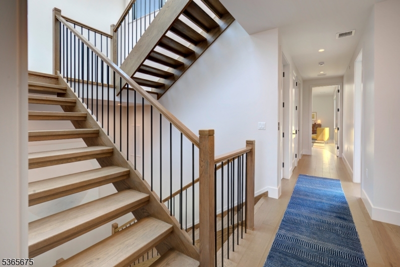51 Abby Road Property Photo 24