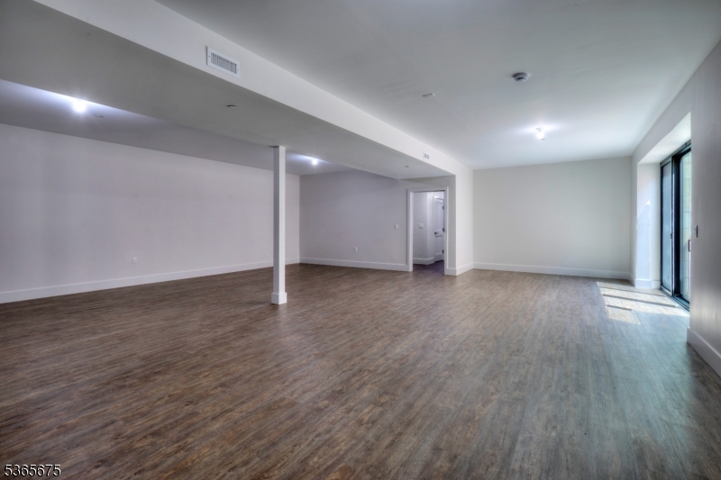51 Abby Road Property Photo 29