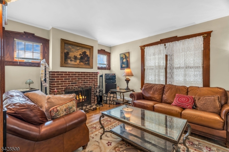 1281 Longfellow Ave Property Photo 17