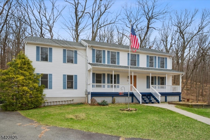 315 Hudson Ave Property Photo 1