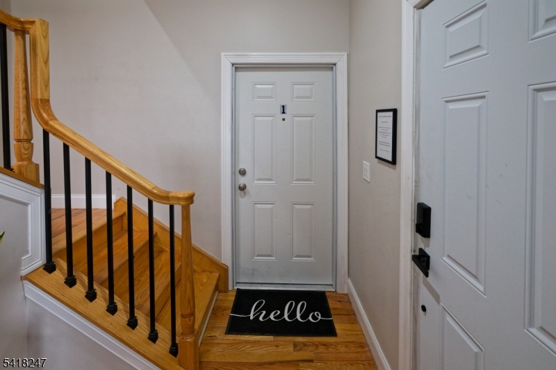 81 N Grove St 3 Property Photo 8