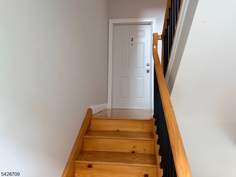 81 N Grove St 3 Property Photo 50
