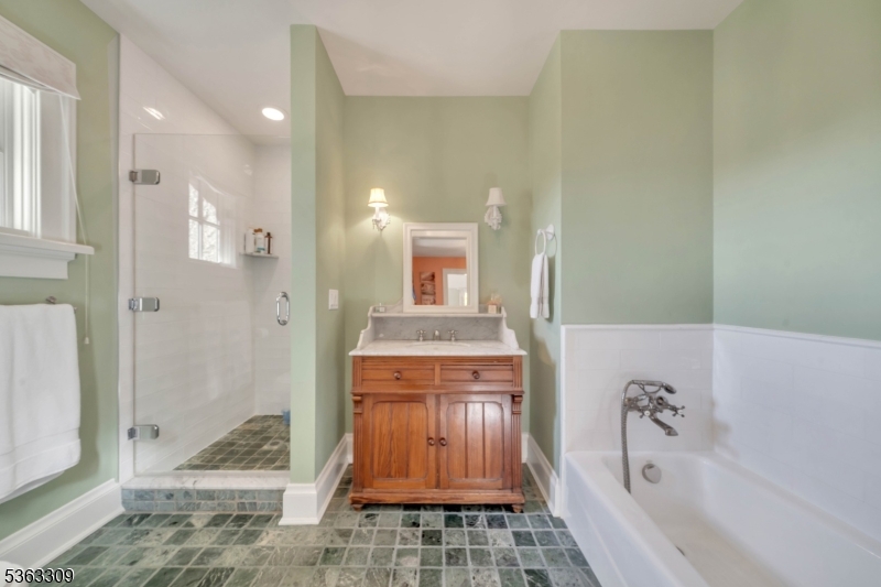66 Charles Road Property Photo 37