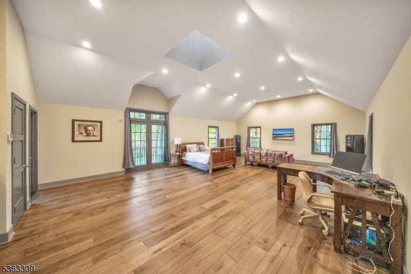 66 Charles Road Property Photo 49