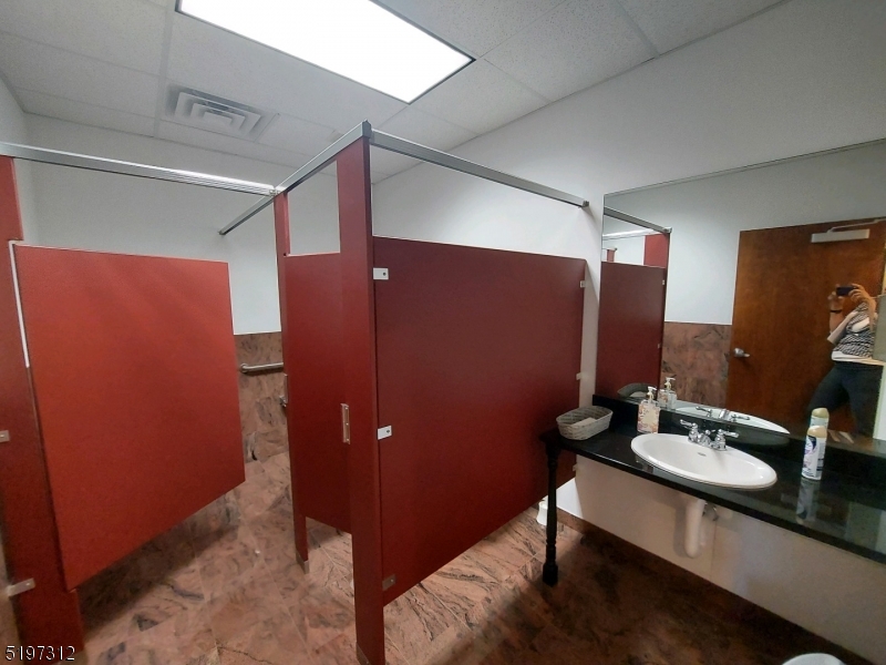 1225 Blg A Route 31 Suite 111 Property Photo 12