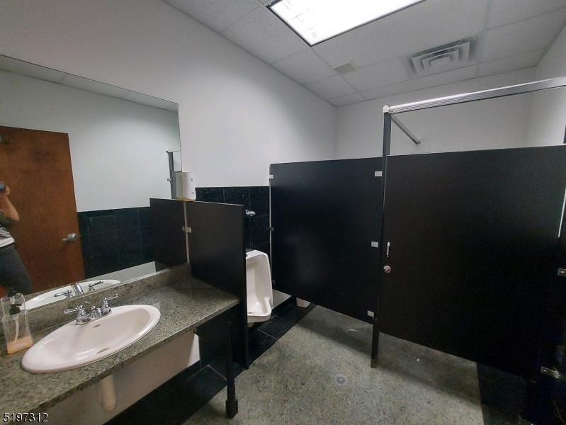 1225 Blg A Route 31 Suite 111 Property Photo 15