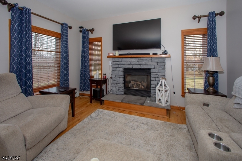 70 Holland Rd Property Photo 11