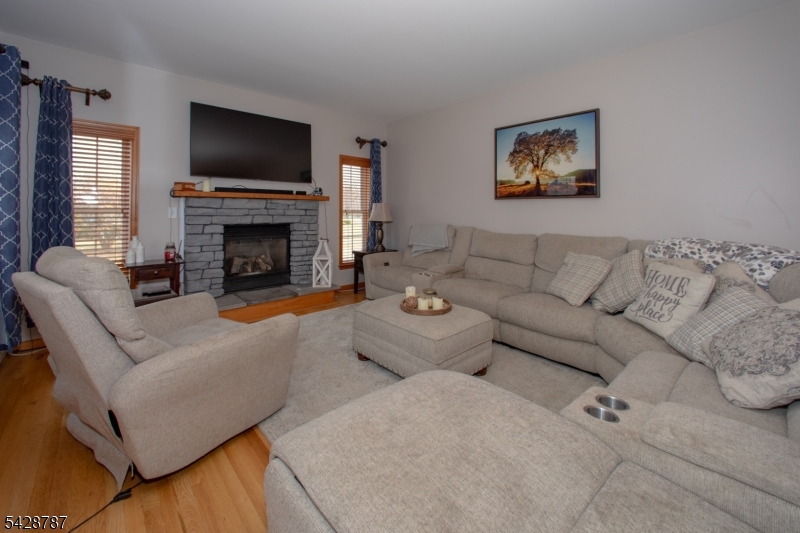 70 Holland Rd Property Photo 13