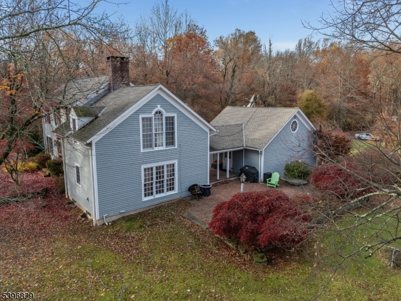 140 Driftway East Property Photo 41