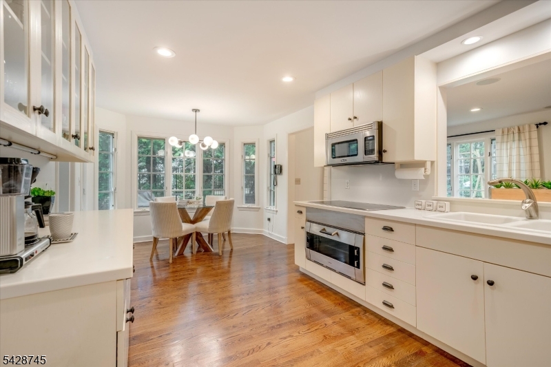 36 Cambridge Drive Property Photo 17