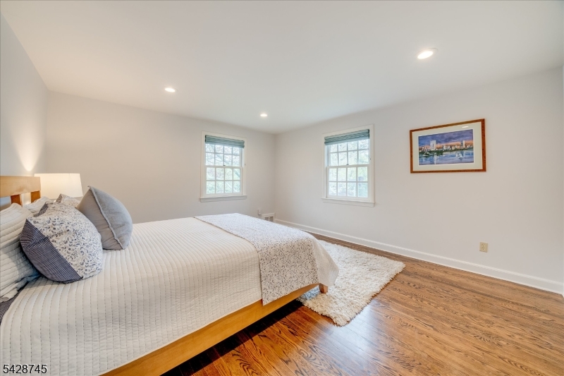 36 Cambridge Drive Property Photo 30