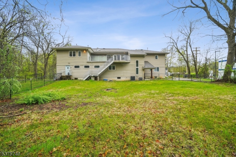 455 Newark Pompton Tpke Property Photo 10