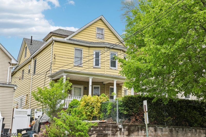 50 Preston St Property Photo 3