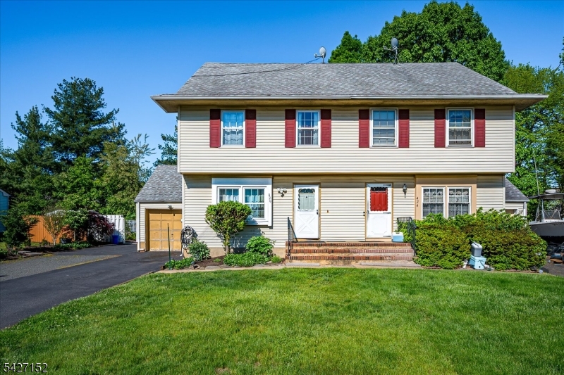 426 Frederick Ave Property Photo 1