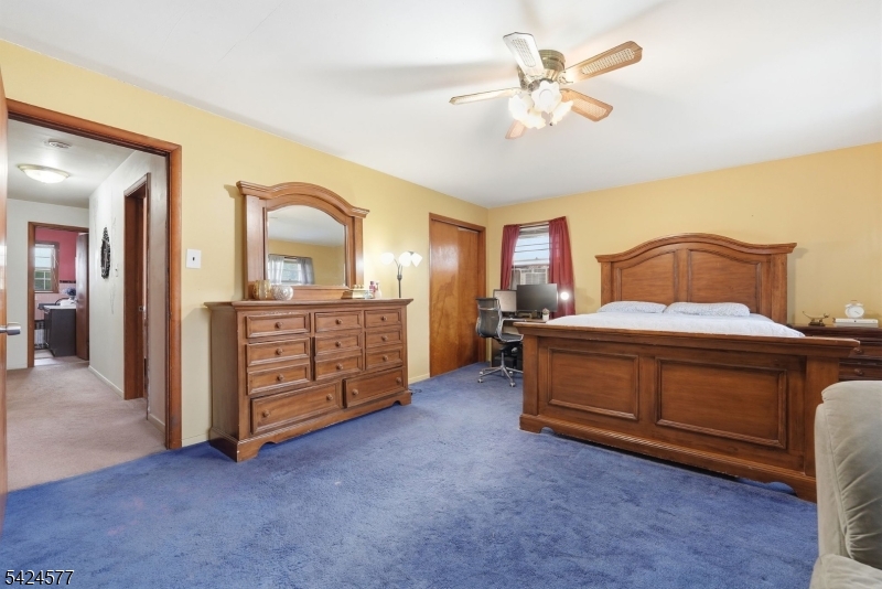 1400 Field Ave Property Photo 13