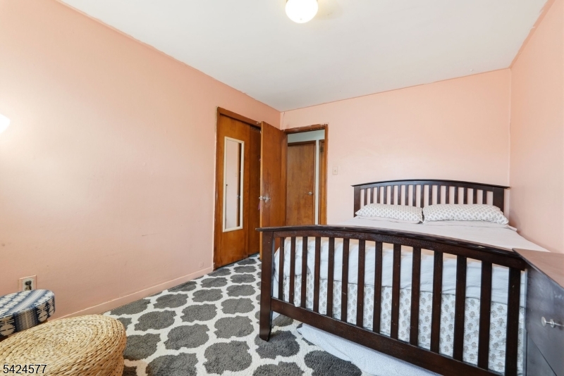 1400 Field Ave Property Photo 16