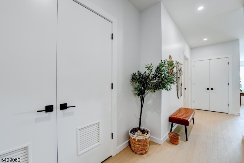 74 Webster St Property Photo 17