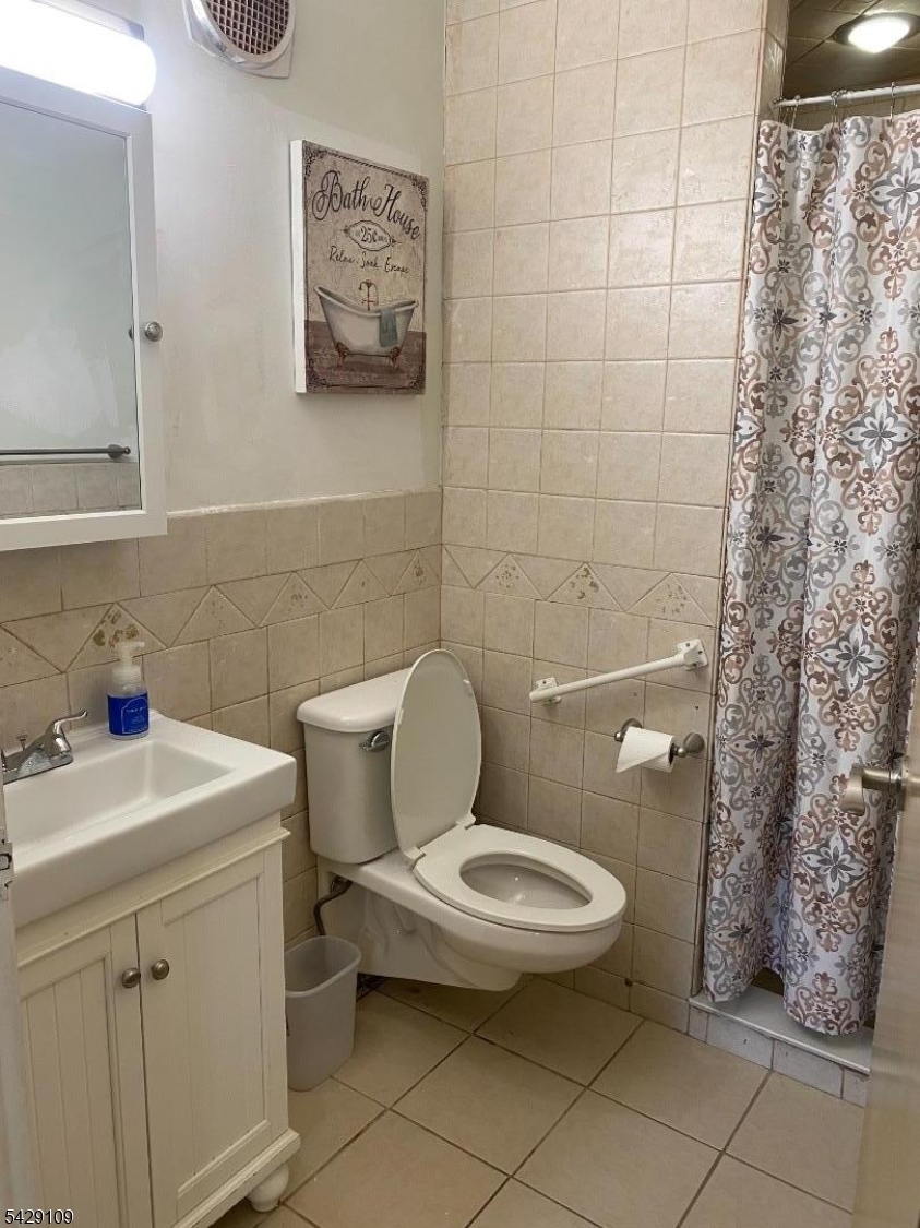 255 Tucker Ave 235 Property Photo 8