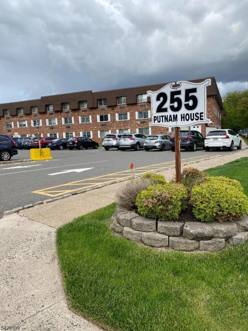 255 Tucker Ave 235 Property Photo 14