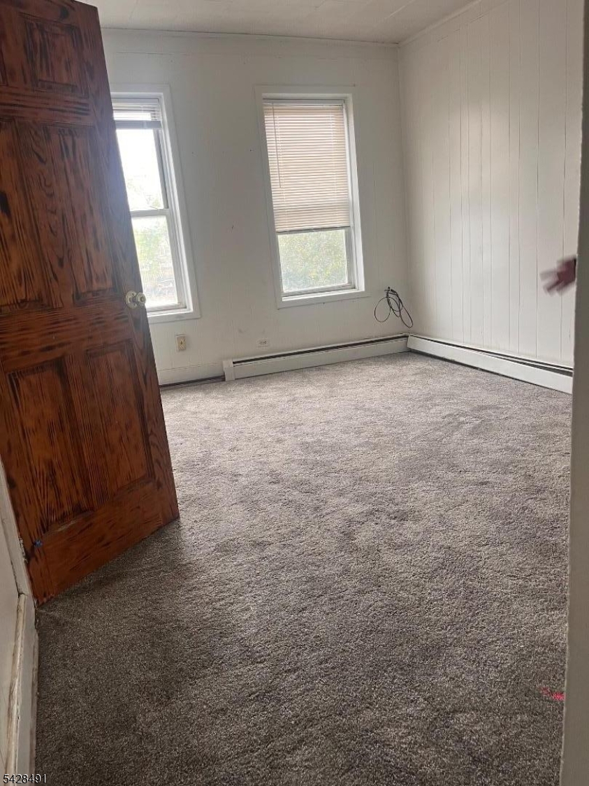 190 Heckel St 2 Property Photo 3