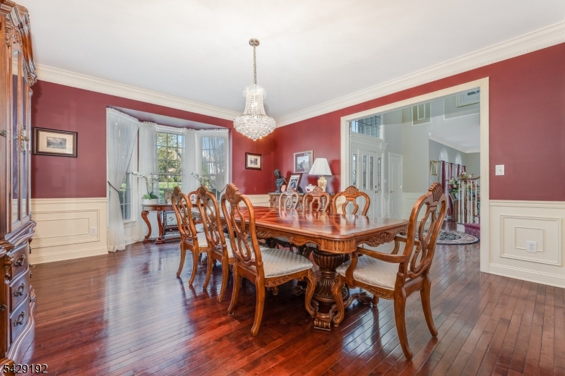 3 Kentview Ct Property Photo 9