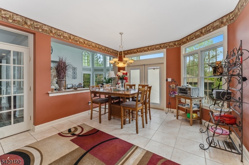 3 Kentview Ct Property Photo 13