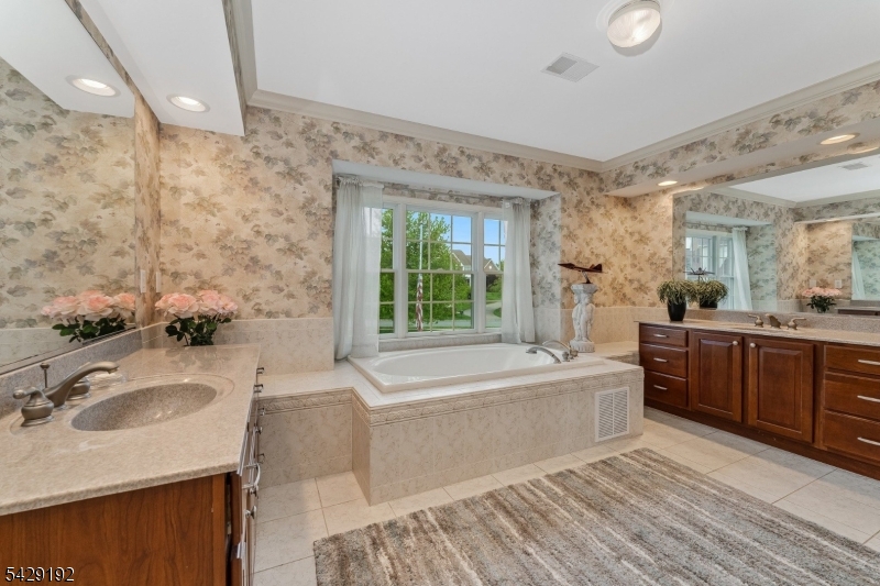 3 Kentview Ct Property Photo 23