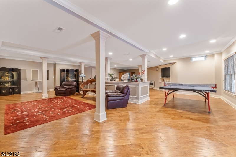 3 Kentview Ct Property Photo 28