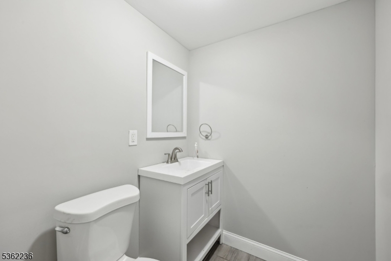 253 N 4th St Property Photo 5