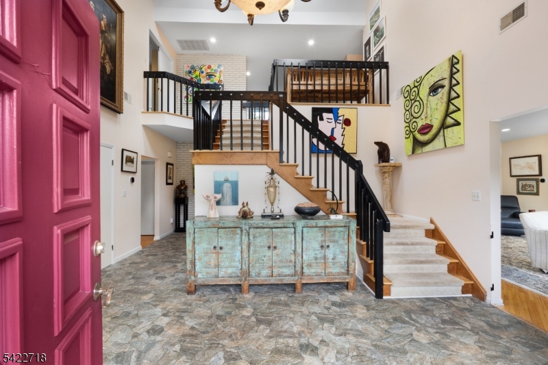 4 Chadwick Ct Property Photo 2