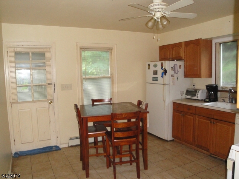 290 Central Ave Property Photo 3