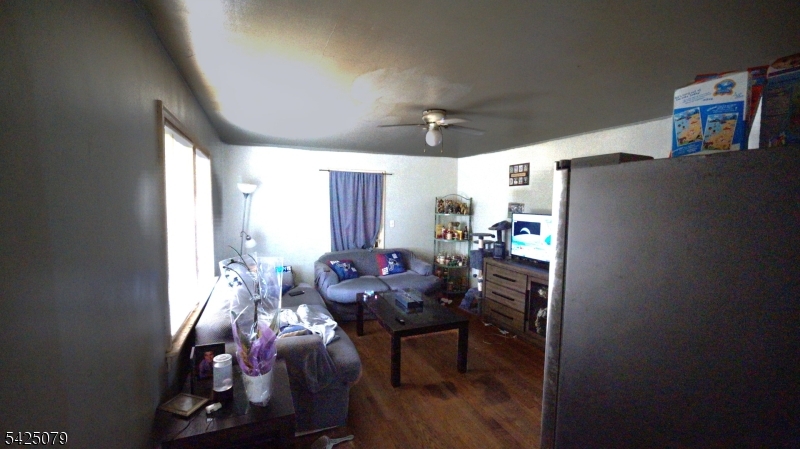 290 Central Ave Property Photo 4