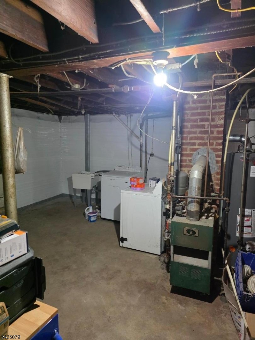 290 Central Ave Property Photo 18
