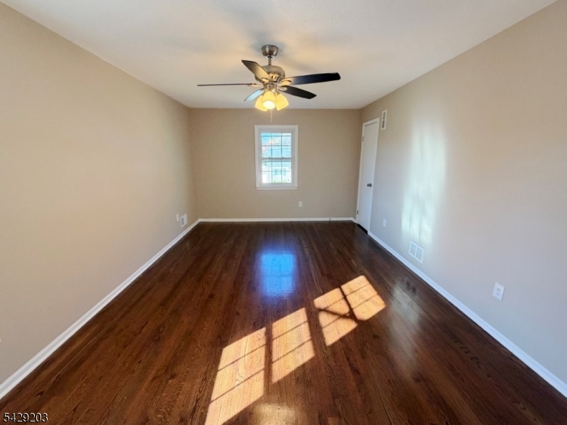 177 Victor St Property Photo 8