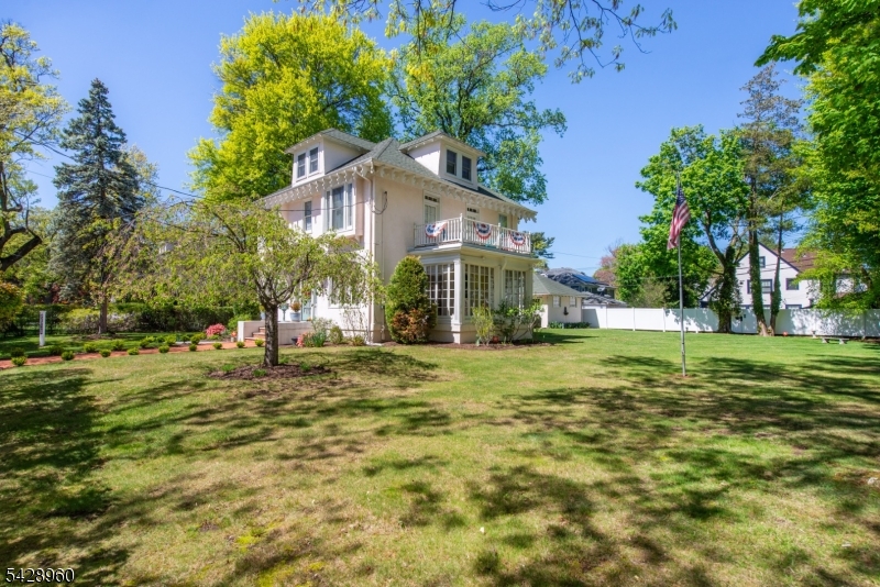 229 Tremont Ave Property Photo 41