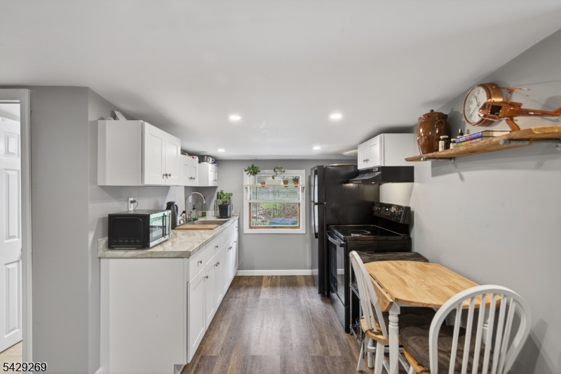 187 Breakneck Rd Property Photo 19
