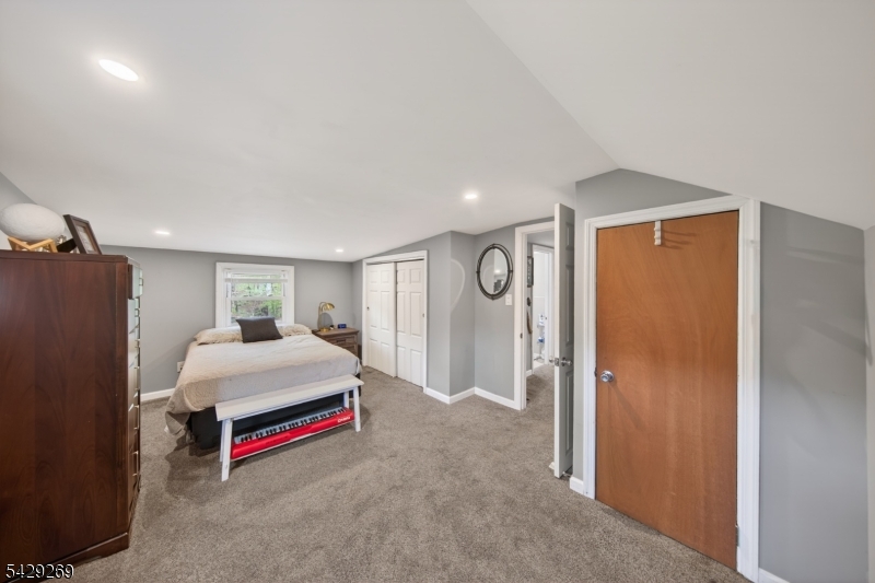 187 Breakneck Rd Property Photo 24