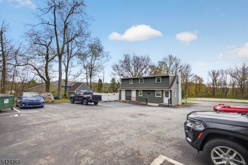 187 Breakneck Rd Property Photo 28