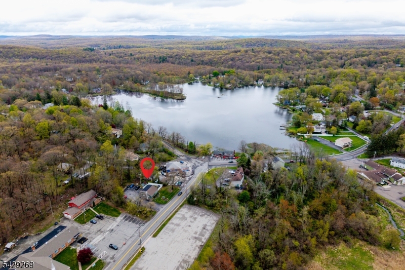 187 Breakneck Rd Property Photo 40