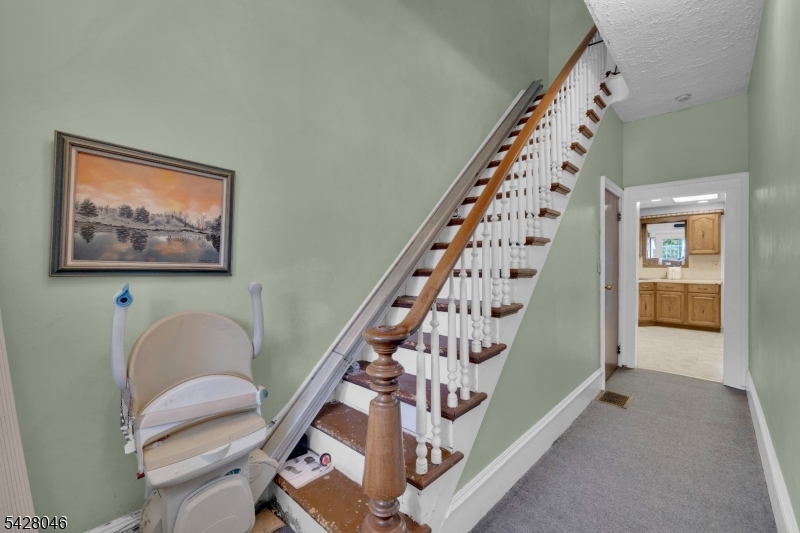 17 E Church St Property Photo 5